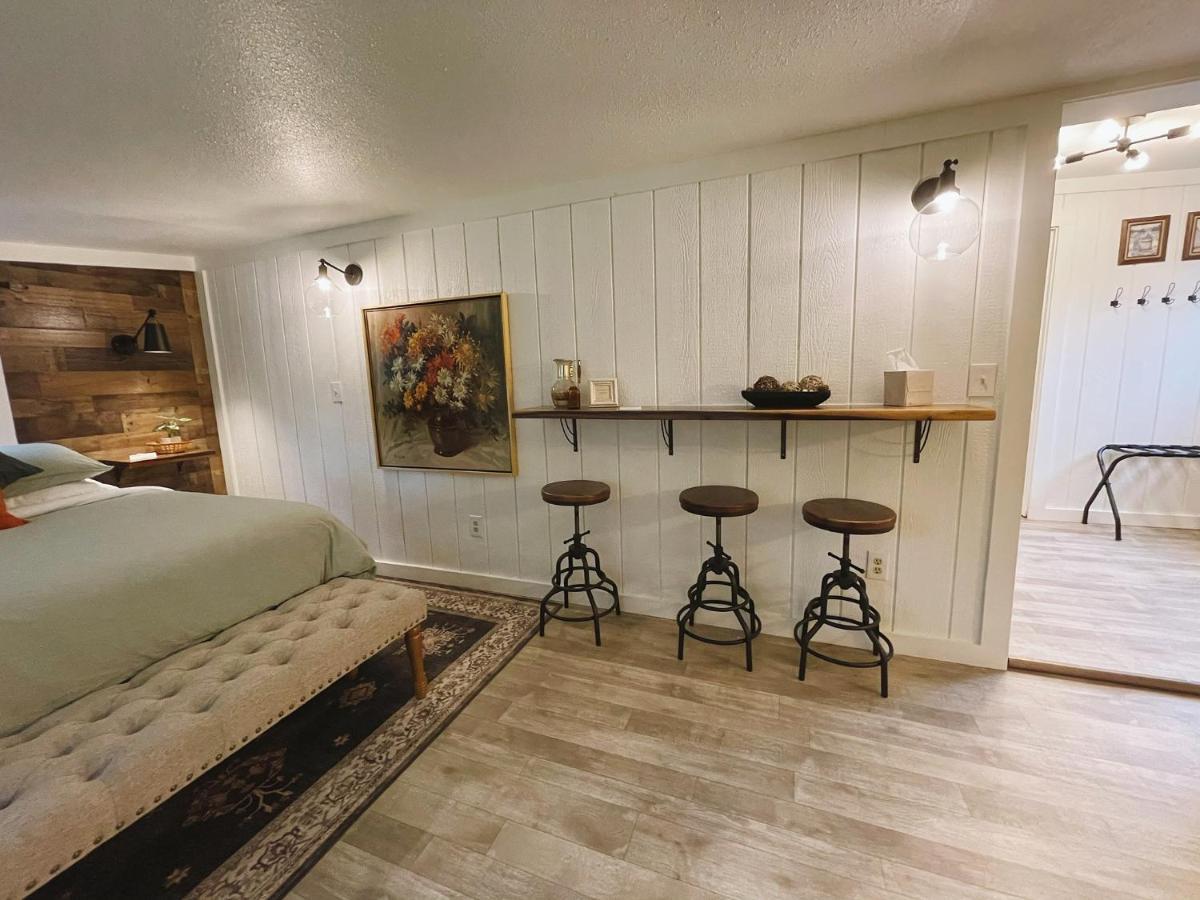 Emerald Valley Inn Port Crescent Экстерьер фото