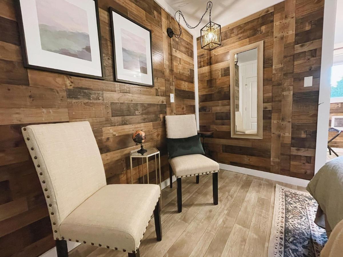 Emerald Valley Inn Port Crescent Экстерьер фото