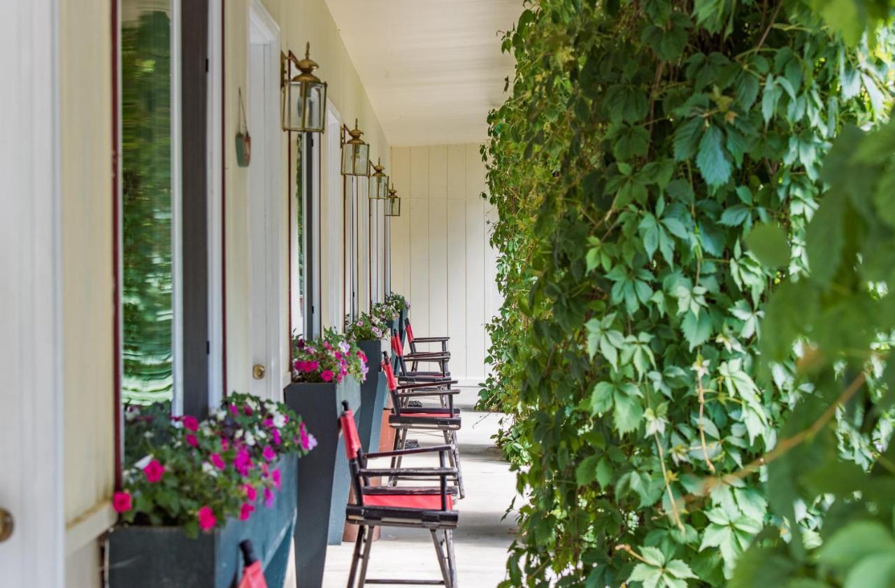 Emerald Valley Inn Port Crescent Экстерьер фото