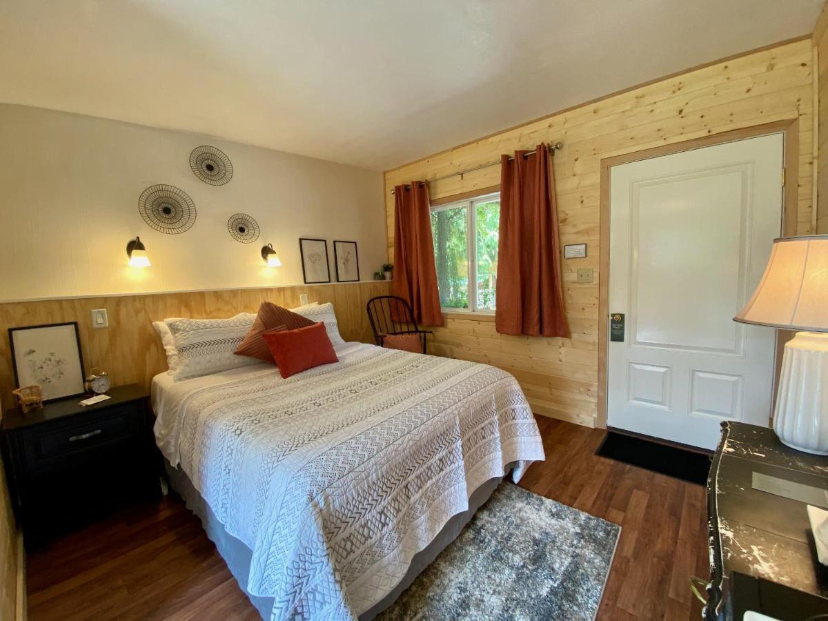 Emerald Valley Inn Port Crescent Экстерьер фото